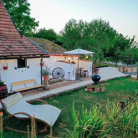 Holiday home Haziko
